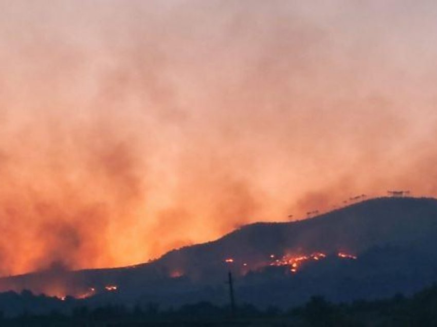 Flakët dalin jashtë kontrollit edhe në Përmet, digjen pyje e kullota