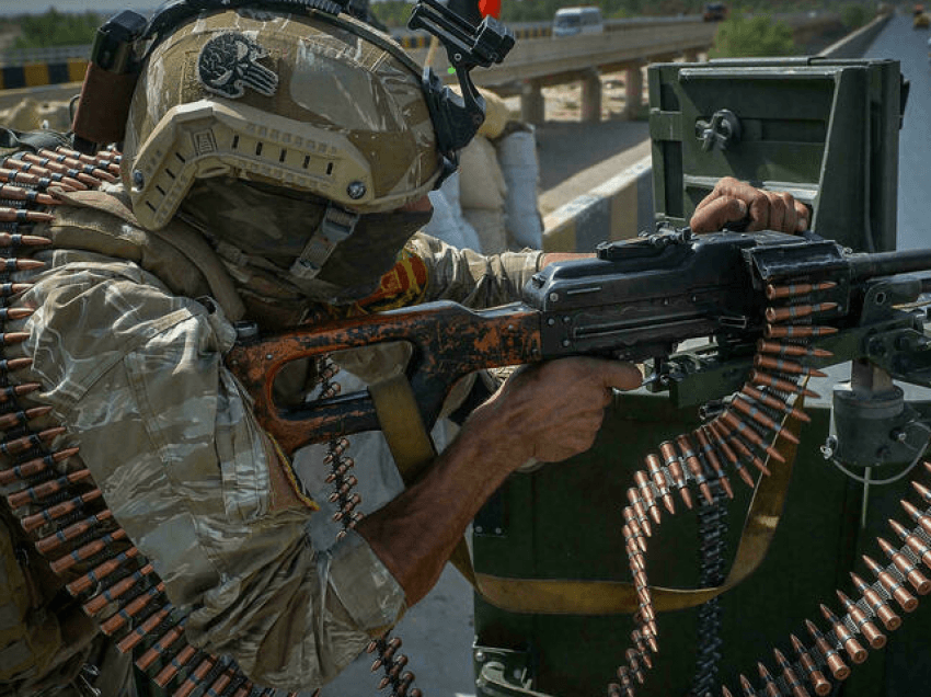 Talibanët dhe forcat afgane përplasen përsëri jashtë qytetit të Heratit