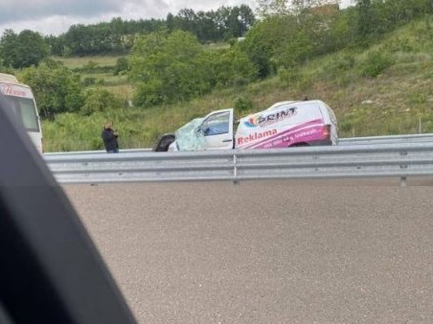 Aksident në autostradën “Ibrahim Rugova”, ka të lënduar