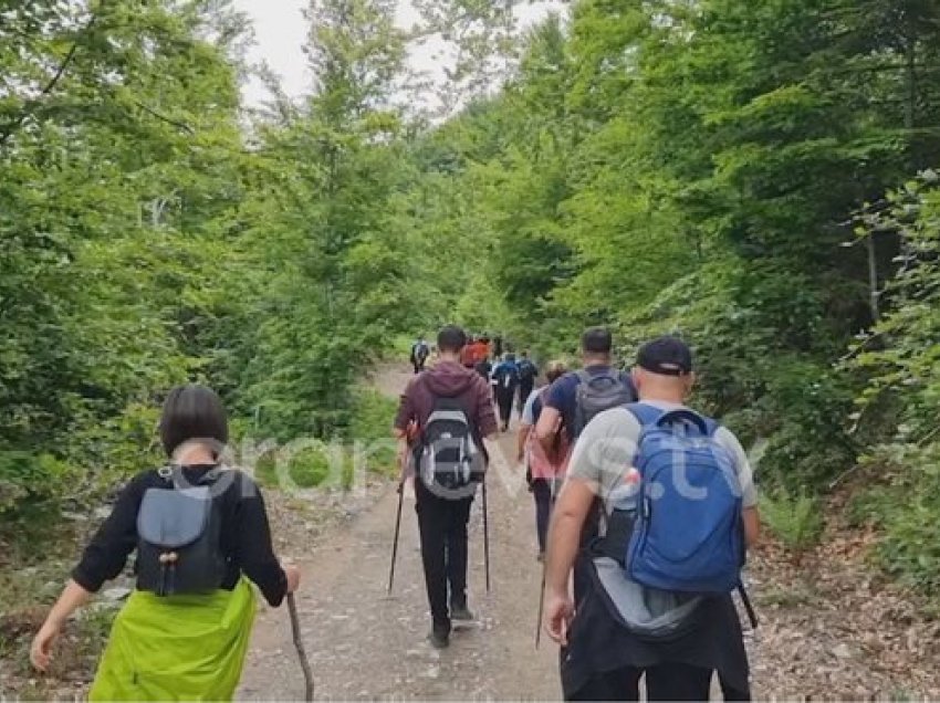 Pogradeci zgjeron ofertën turistike, ngjitja në male po tërheq si 