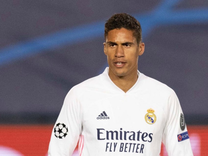 Varane drejt Manchester Utd