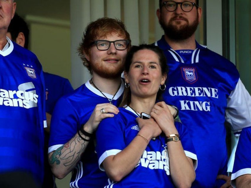 Ed Sheeran konfirmon performancën në koncertin virtual të “Euro 2020”