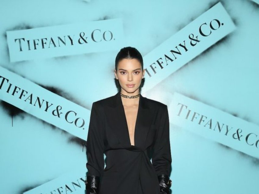 Shtëpia ku Kendall Jenner është vjedhur ka dalë në shitje sërish