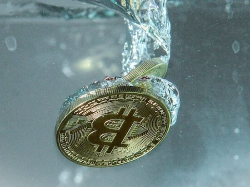 Bitcoin humbet përsëri terren