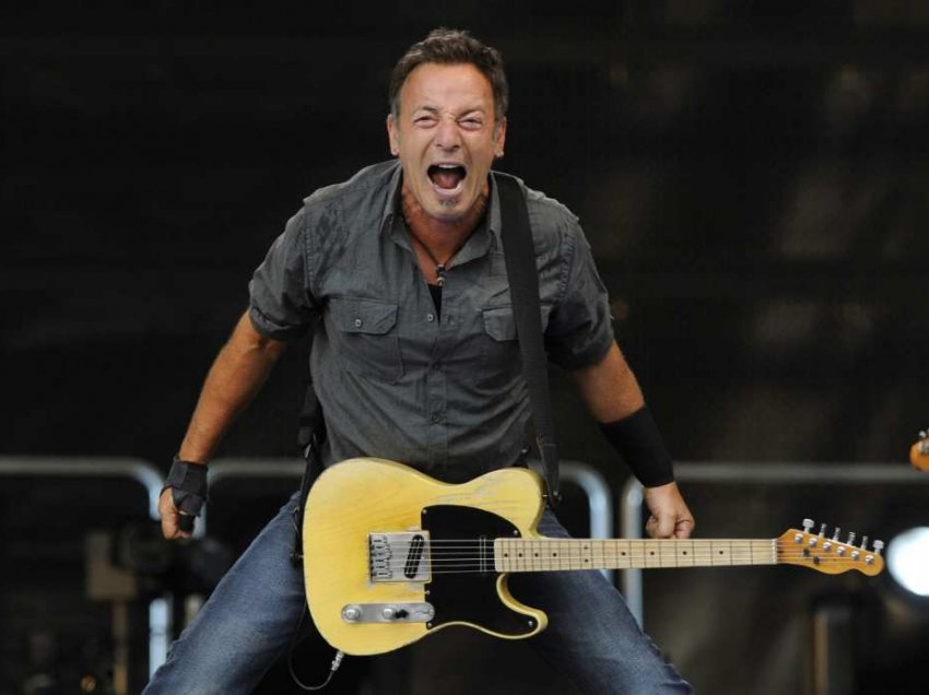 Këngëtari Bruce Spingsteen dhe grupi rrok Foo Fighters rifillojnë koncertet, por vetëm për të vaksinuarit!