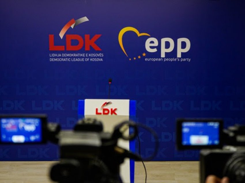 ​LDK sot në konferencë për media