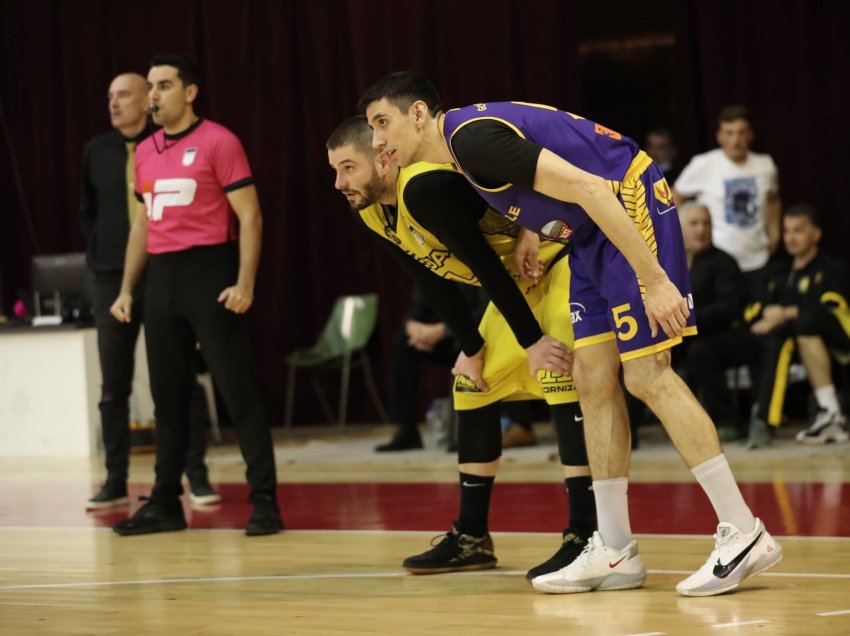 Afati kalimtar për basketbollistë dhe basketbolliste prej 1 deri më 10 gusht