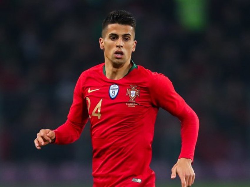 Lajm i keq për Portugalinë, Joao Cancelo pozitiv me COVID-19