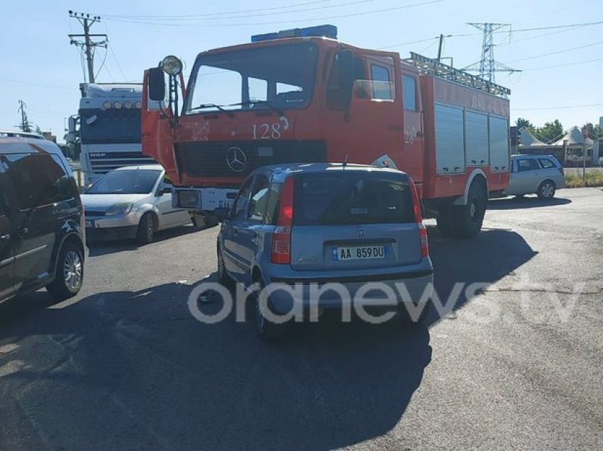 Aksident në Maminas, zjarrfikësja përplas makinën