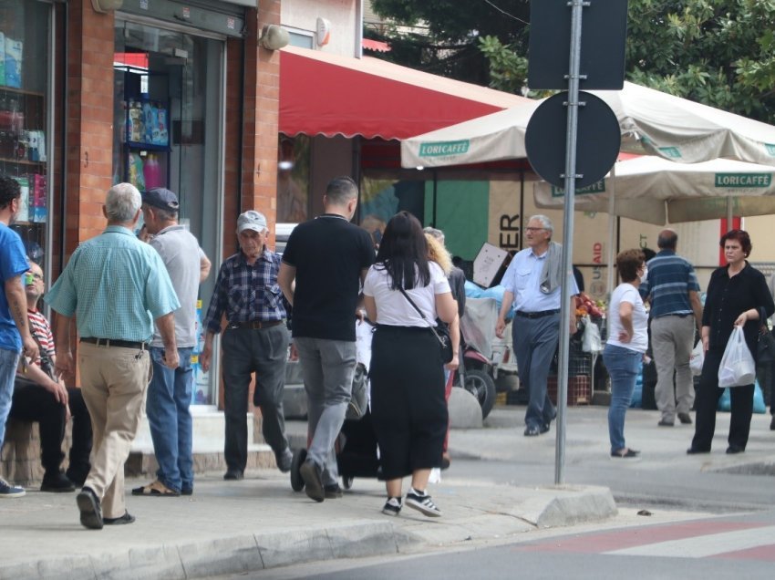 Masat e reja, do të lejohet grumbullimi...Çfarë pritet pas 15 ditësh