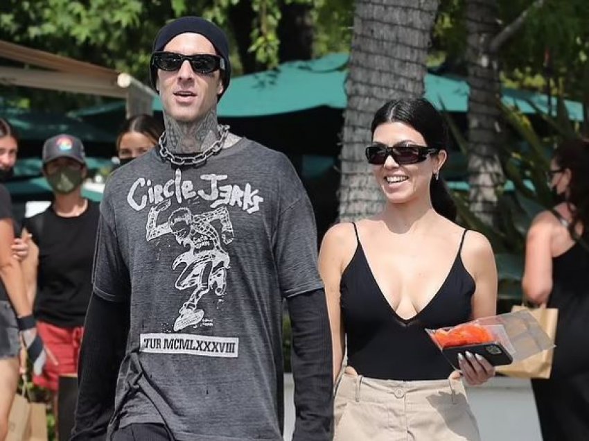 Kourtney Kardashian dhe Travis Barker po fejohen?