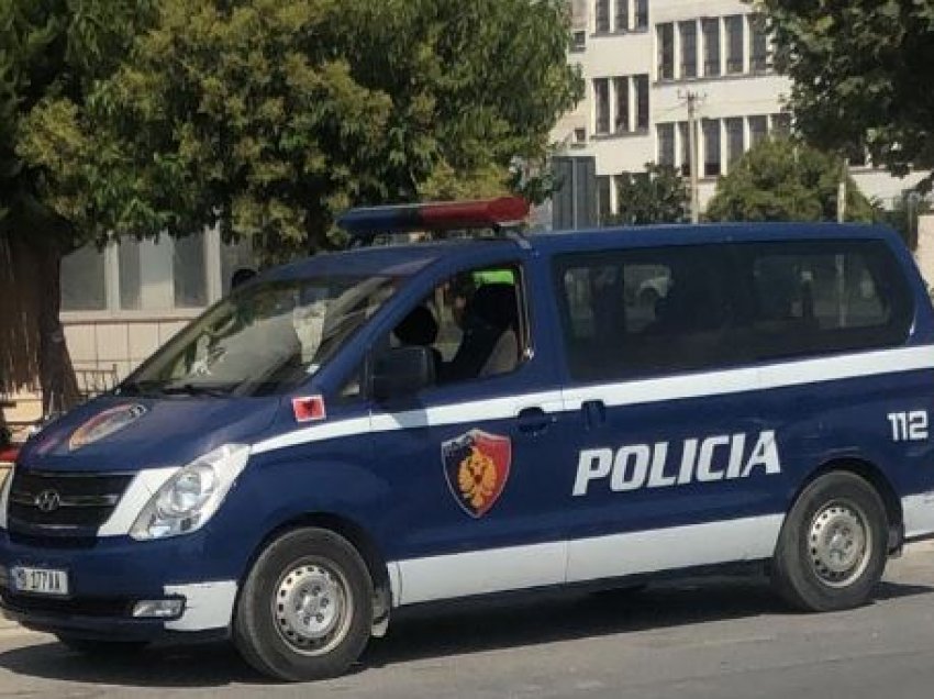 E rëndë në Tiranë, 57-vjeçari vetëvritet me armë zjarri