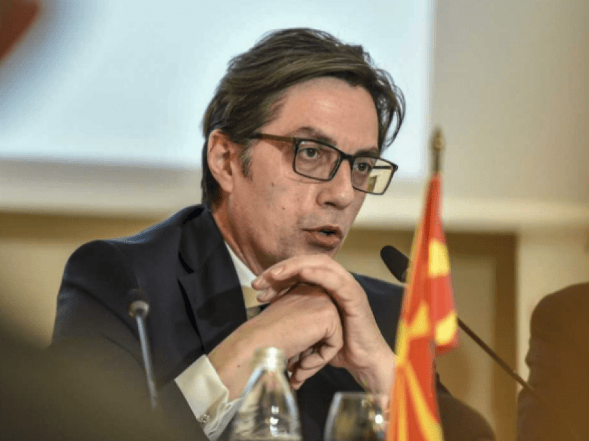 Reagon presidenti Pendarovski: Nëse duhet të shpërfytyrohemi, nuk na duhet BE-ja