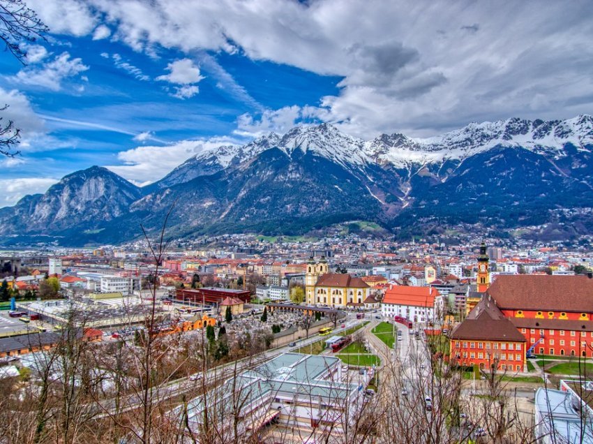 Ja ku po përgatitet Austria për Italinë