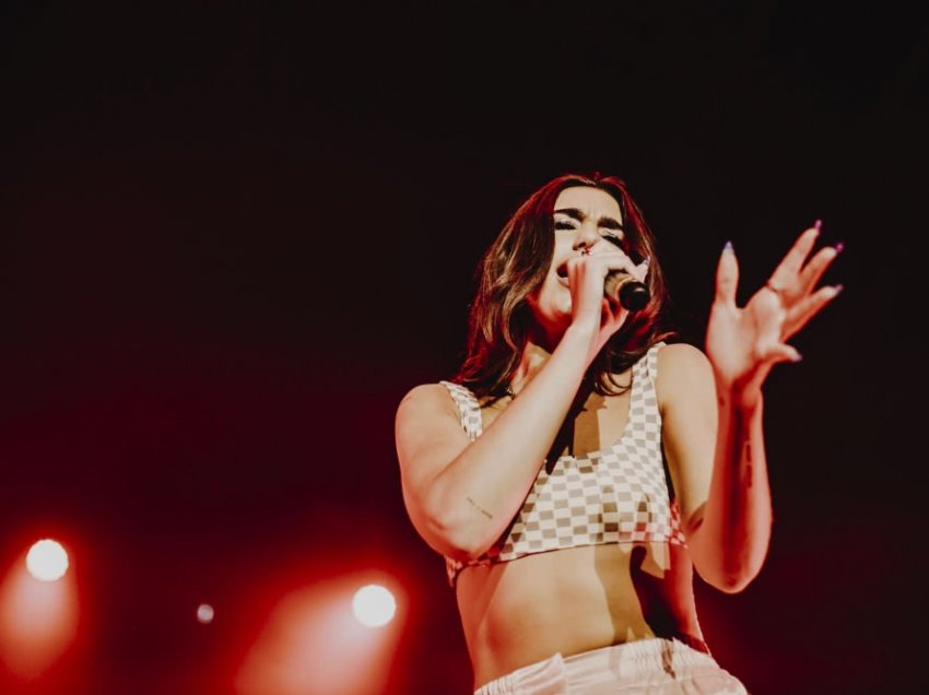 Dua Lipa me një njoftim jo edhe të mirë për fansat 