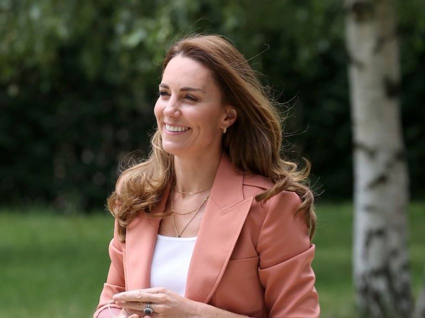 Kate Middleton nuk gabon kurrë