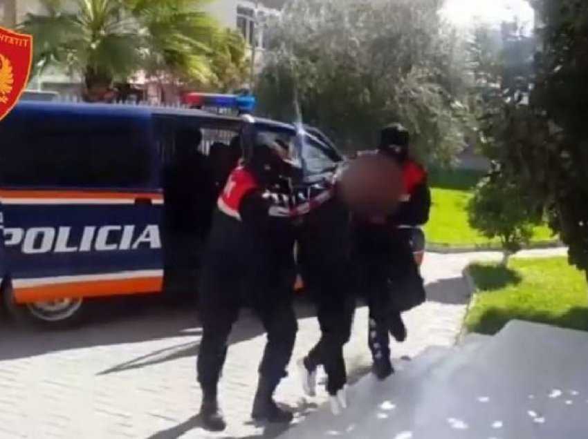 Dibër/ Thyen xhamat e një biznesi privat dhe Policinë, vihen në pranga 2 vëllezër