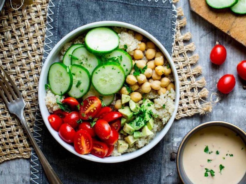 Kur do të dobësohesh, ka 2 receta të vakteve ‘të shpejta’ që të vijnë në ndihmë