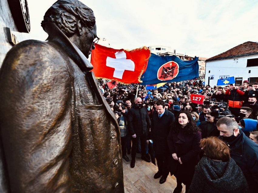 Veprimtari nga Amerika: Kjo është treshja më e fuqishme politike që ka Kosova, që nga koha e Rugovës