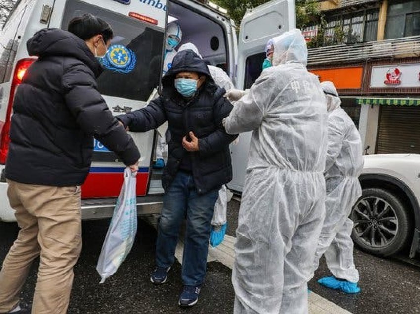 10 raste të reja me COVID-19 në Kinë