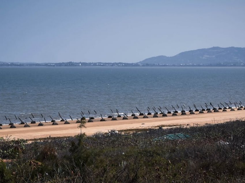 Tanke, bunkerë, propagandë dhe turistë: Vendi që ndan dhe bashkon Kinën me Tajvanin