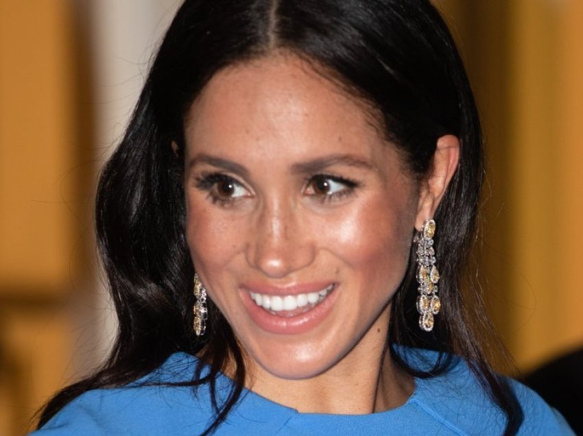 Skandali me vathët e Meghan Markle po bën xhiron e rrjetit!