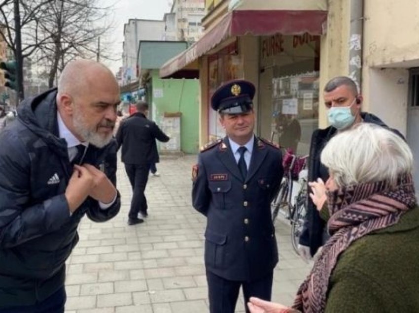 Ironia e gazetarit pas kandidaturave të fundit të Ramës: Ka dalë vetë në rrugë t’i mbushë mendjen të rinjve