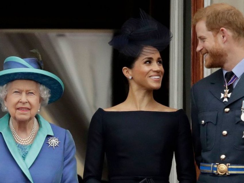 Mbretëresha Elizabeth ‘nuk do të shikojë intervistën e Harry dhe Meghan’