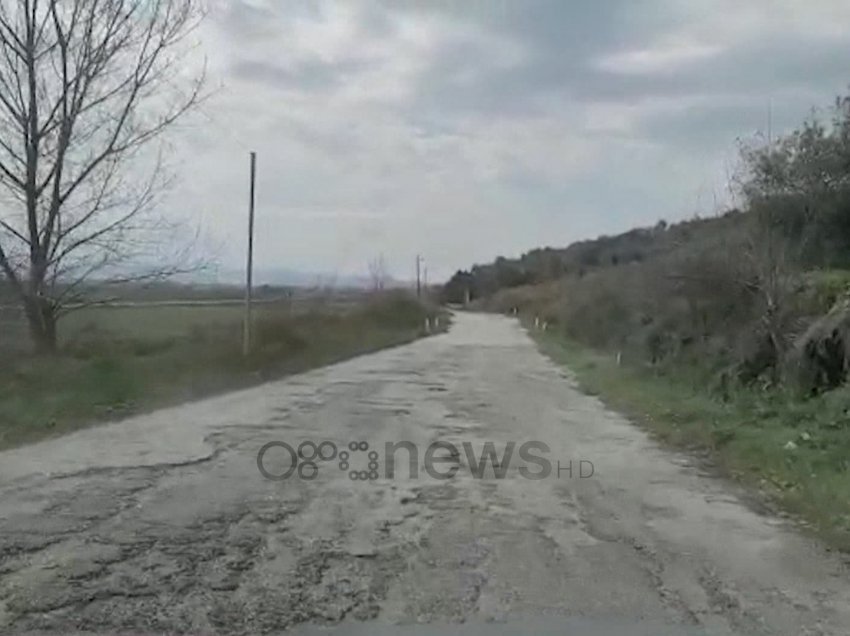 “Harrohen” rrugët dytësore në Fier