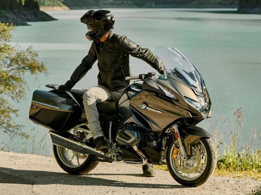 Njihuni me bishën e BMW, motorin R 1250 RT