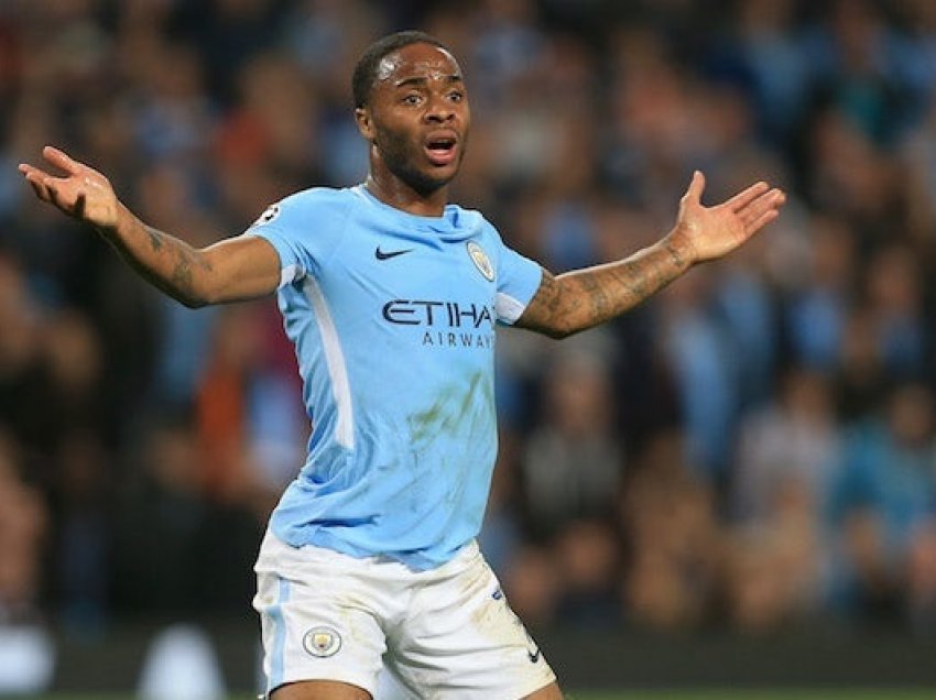 U zëvendësua nga Guardiola, reagon Sterling