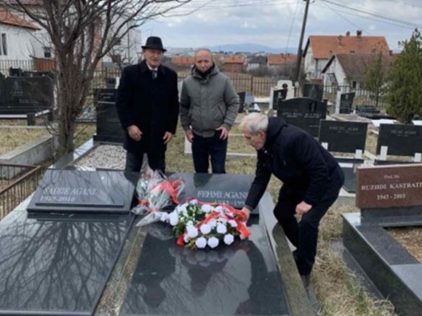 Me rastin e përvjetorit të themelimit të degës së LDK-së në Lipjan, homazh tek varri i Prof. Dr. Fehmi Agani