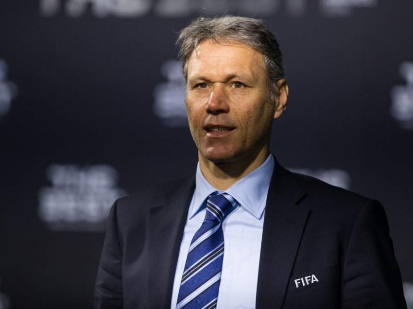 Van Basten: Napoli e fitoi titullin në zyra