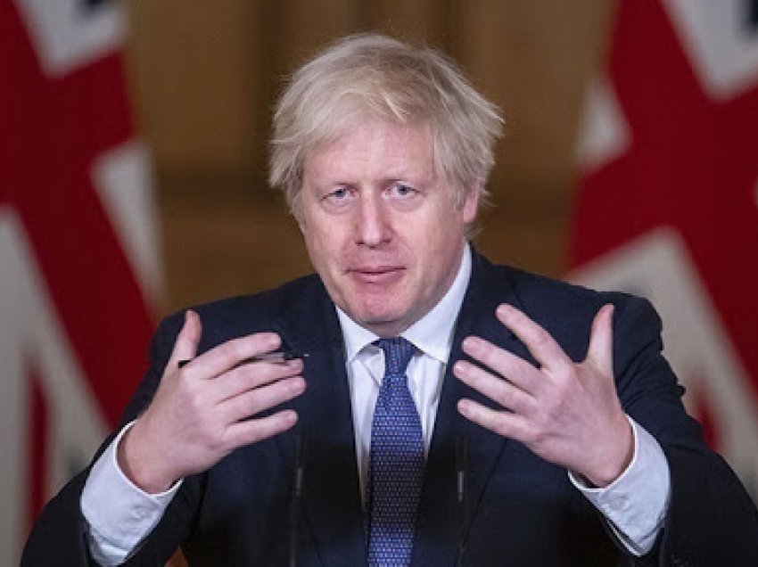 Vaksinohet Boris Johnson/ Britania vaksinon 660 mijë persona në një ditë