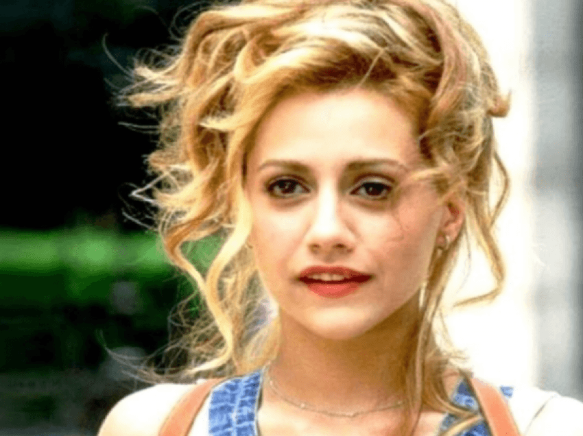 Jeta dhe vdekja misterioze e Brittany Murphy do të eksplorohet në një dokumetar