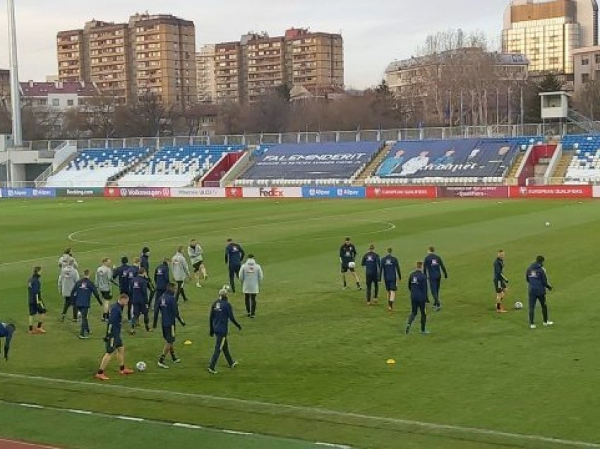 Suedia stërvitet në stadiumin 'Fadil Vokrri'