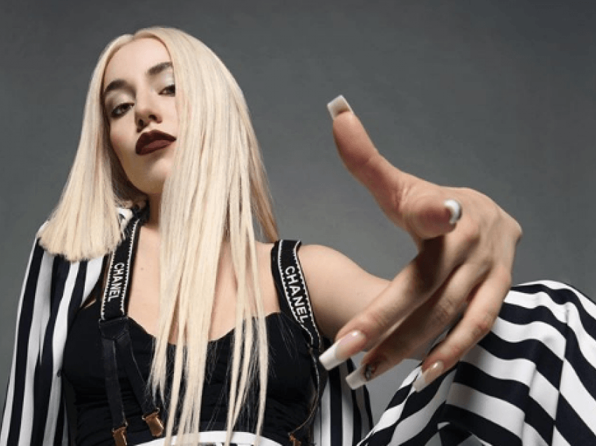 Ava Max flet për origjinën e saj shqiptare: Në kopsht nuk dija anglisht, vetëm shqip