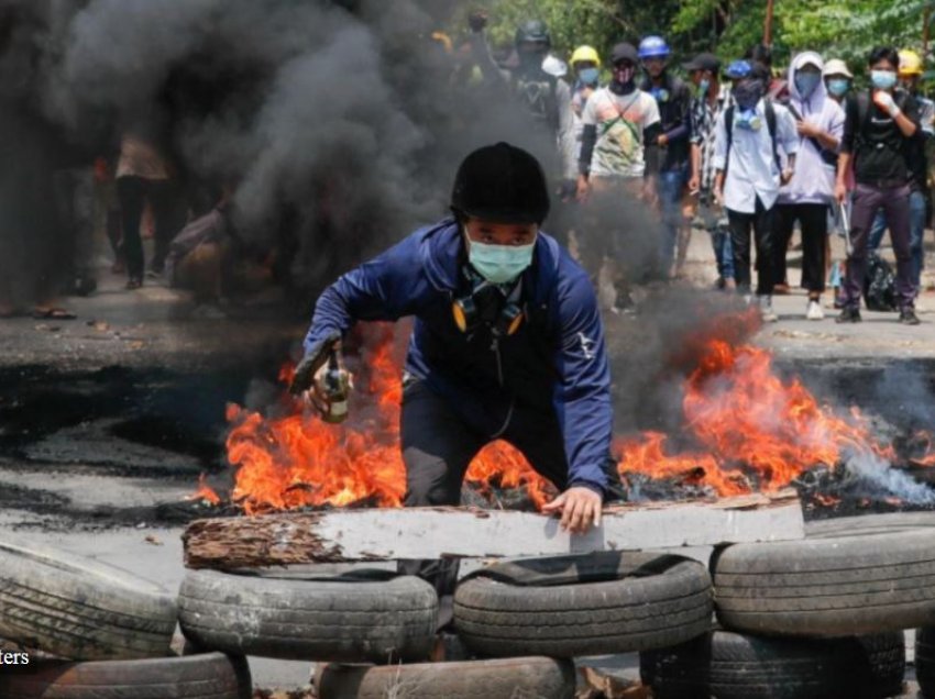 114 të vrarë në protestat në Myanmar, në mesin e viktimave ka edhe fëmijë