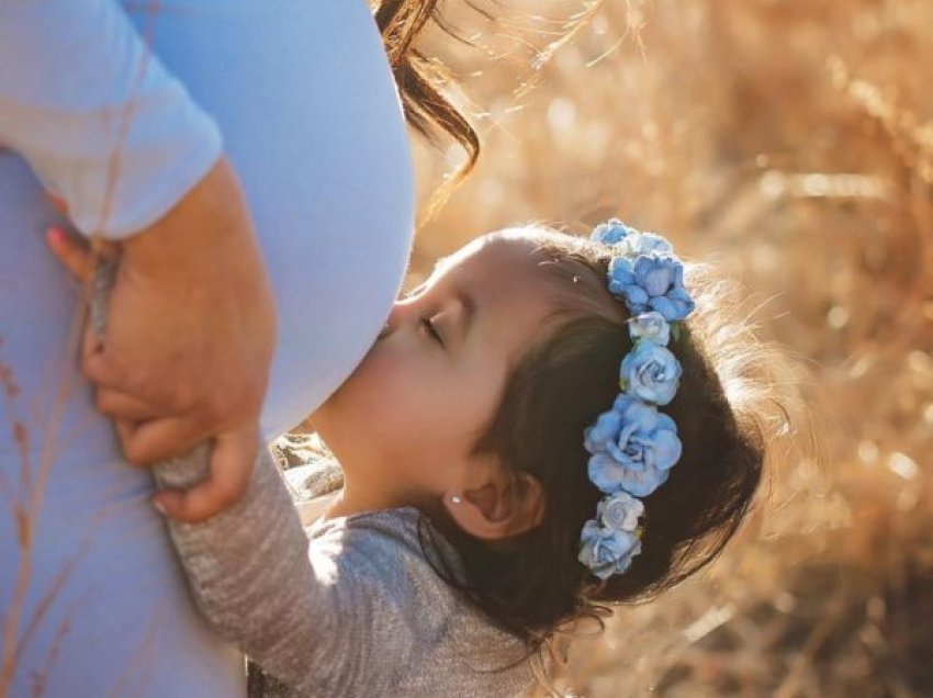 Do bësh një bebe tjetër? Ja ku ndryshon shtatzënia e dytë nga e para