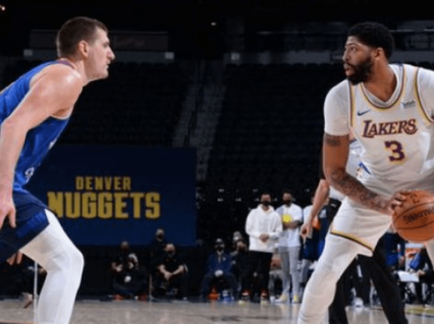 Këndellen Lakers me fitore ndaj Nuggets, shkëlqen Curry me Golden State