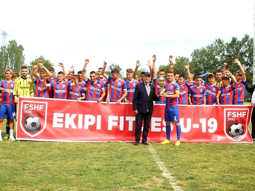 Vllaznia & Teuta, ekipet kampione të Grupit A dhe B