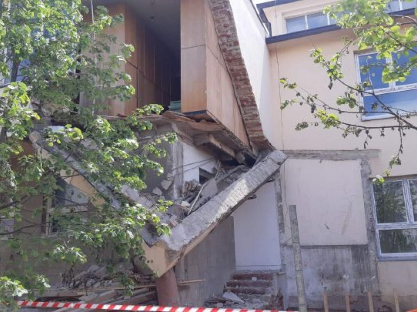 Shembet një pjesë e Fakultetit të Filologjisë