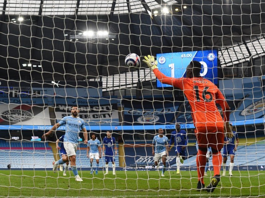 Aguero kërkon falje për penaltinë e humbur