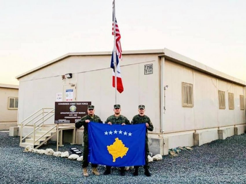 Bashkë me ushtrinë amerikane, ushtarët e FSK-së zbarkojnë në këtë vend