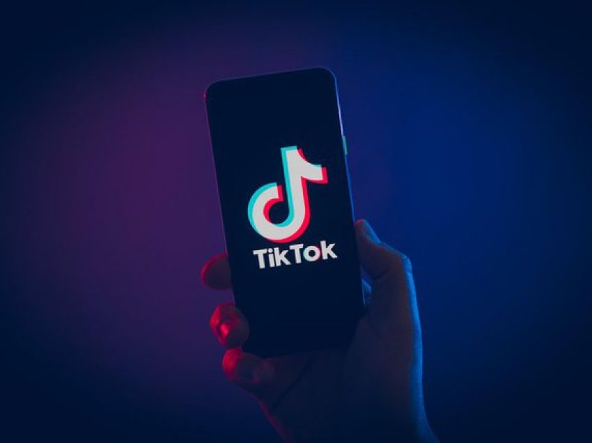 U vetëvra teksa bënte video në “TikTok”, flet shoku i 10-vjeçarit