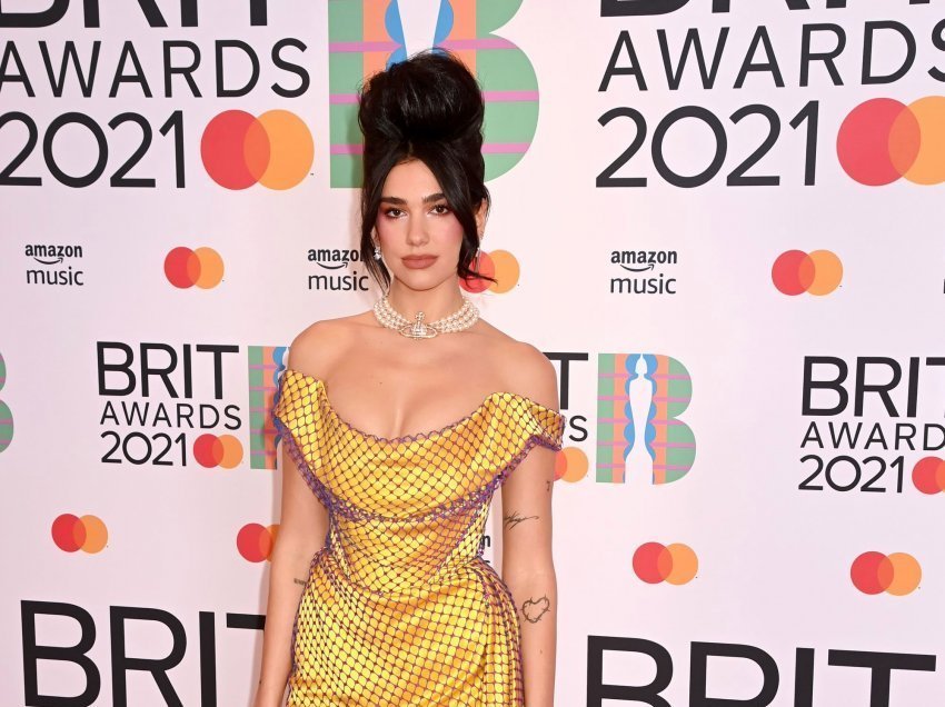 Dua Lipa fiton çmimin këngëtarja më e mirë britanike