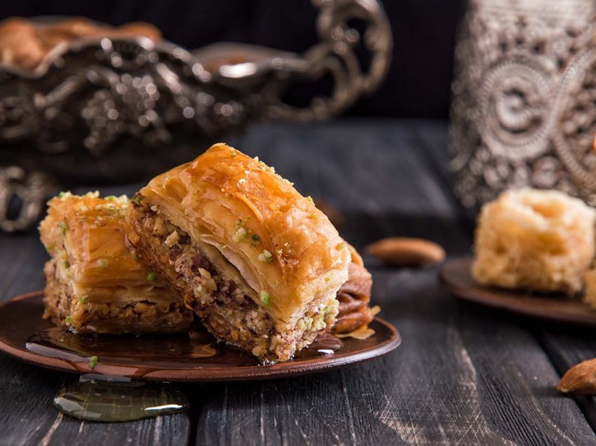 Bakllava shumë e lehtë për t’u përgatitur, perfekte për fillestarët