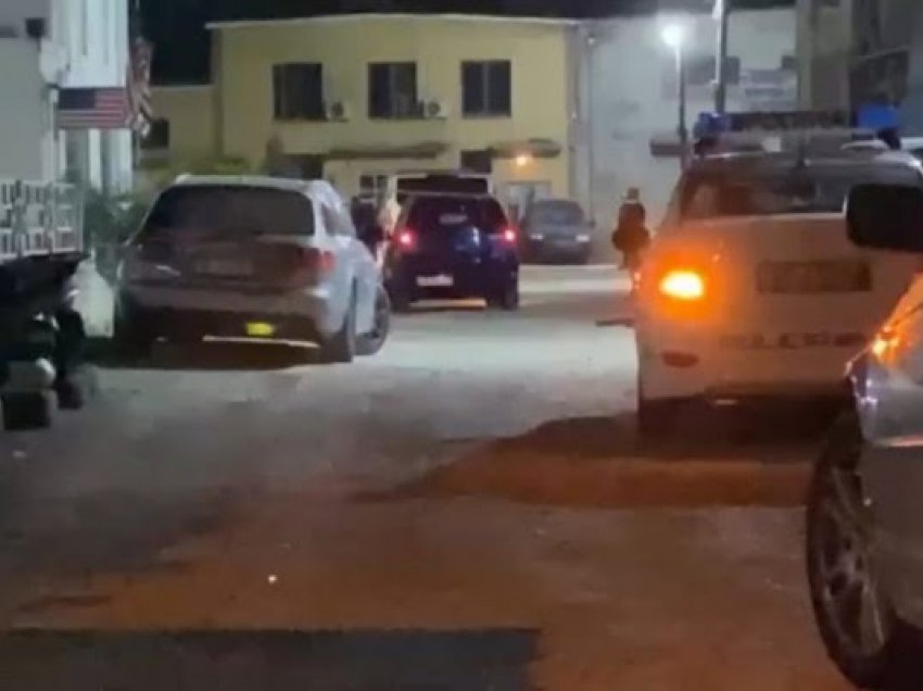 Vrasja e 27 vjeçarit në Tiranë, policia shpall në kërkim autorin dhe 5 persona të tjerë