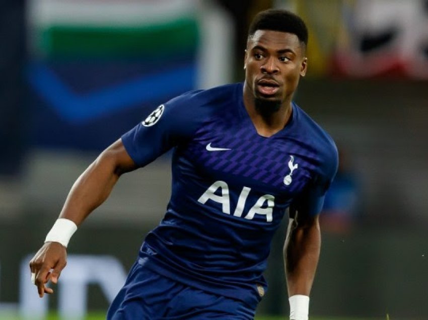 Milan interesohet për Aurier