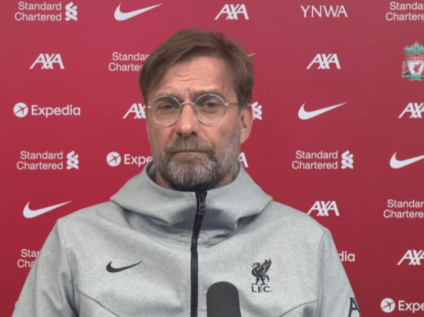 Klopp me shumë modesti, uron Man Cityn për fitimin e trofeut